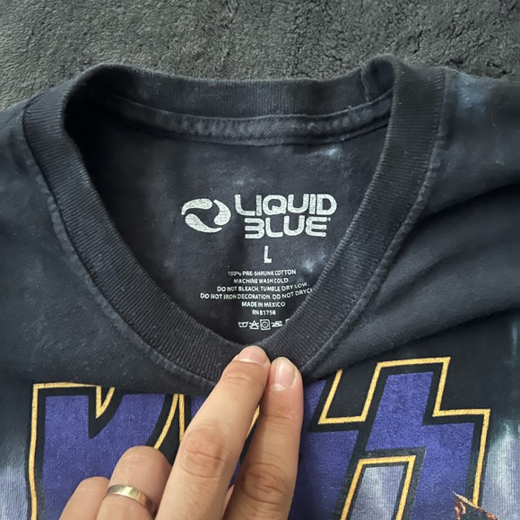 VINTAGE KISS T SHIRT PURPLE AND BLACK SIZE LARGE - Picture 5 of 7